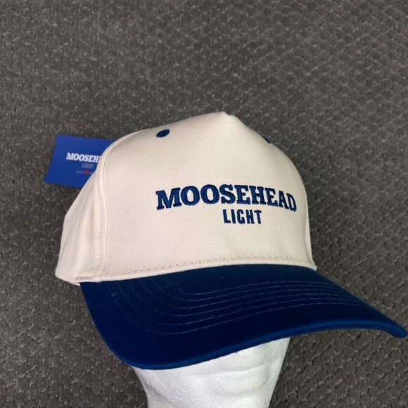 NWT Moosehead Light Beer Snapback Hat Cap Adjustable White Blue Lager Cotton - Picture 2 of 8